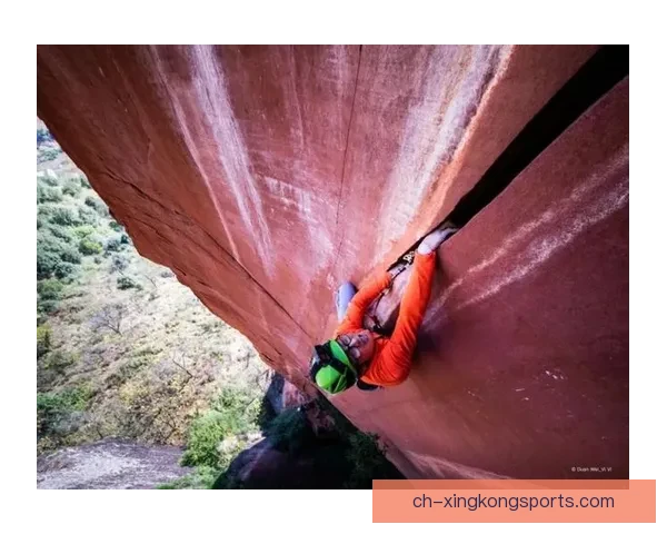 攀岩高手：突破极限，挑战无垠