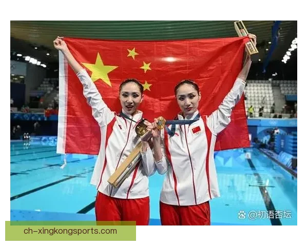 游泳冠军的辉煌历程：挑战极限，追逐梦想，勇往直前