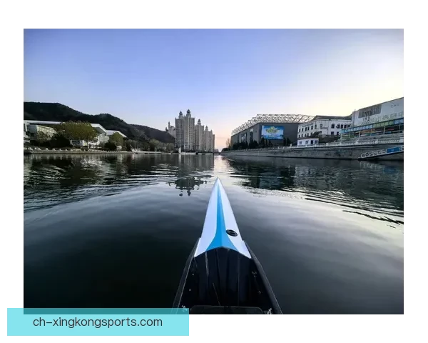 赛艇杯赛独领风骚,划向胜利的彼岸 赛艇杯赛独领风骚,划向胜利的彼岸