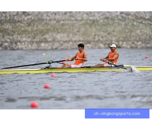 赛艇训练法:提升速度与耐力,助你成为顶尖选手 赛艇训练法:提升速度与耐力,助你成为顶尖选手